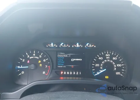 2015 Ford F-150 Xl z USA, uszkodzony, nr VIN 1FTEW1C88FFC28717